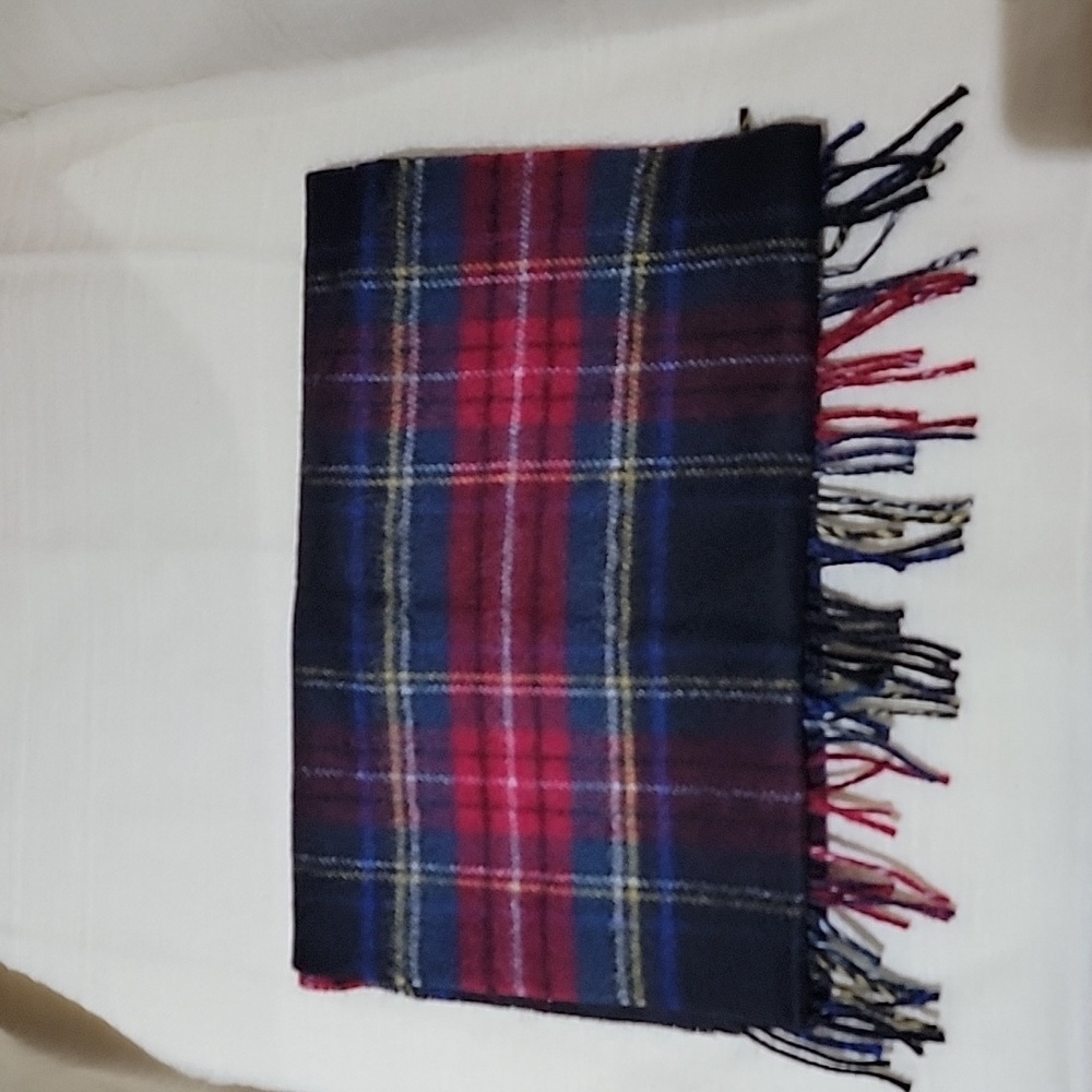 HUGO BOSS SCARF